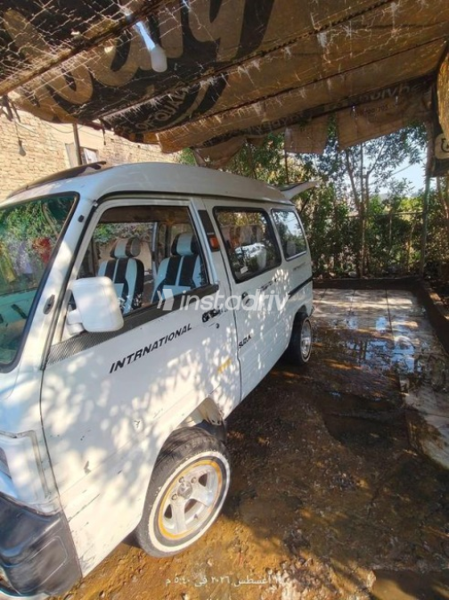 Suzuki Van 2016 White Manual Used for Sale in Minya Al Qamh - 3