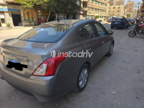 Nissan Sunny 2023 Gray Automatic Used for Sale in Mansoura - 2