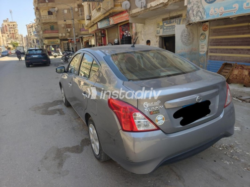 Nissan Sunny 2023 Gray Automatic Used for Sale in Mansoura - 3