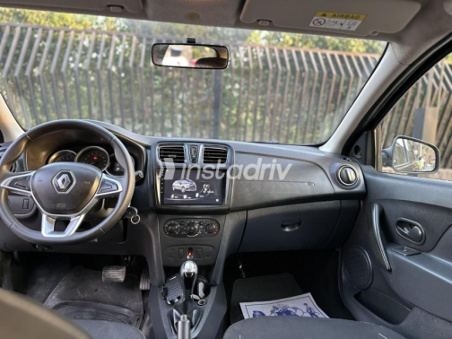 Renault Sandero Step Way 2021 Beige Automatic Used for Sale in Cairo - 2