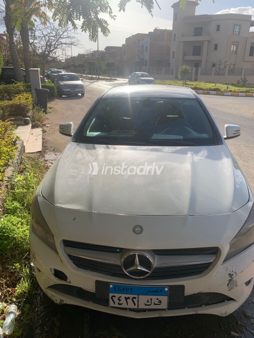 Mercedes CLA 180 2015 White Automatic Used for Sale in Greater Cairo ( Cairo + Giza) - 6