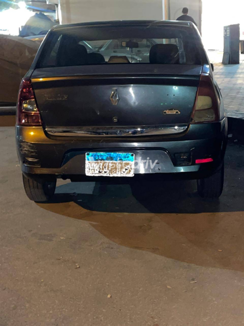Renault Logan 2013 Dark Gray Automatic Used for Sale in Greater Cairo ( Cairo + Giza) - 2
