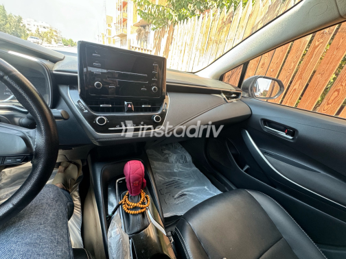 Toyota Corolla 2021 Silver Automatic Used for Sale in Greater Cairo ( Cairo + Giza) - 5