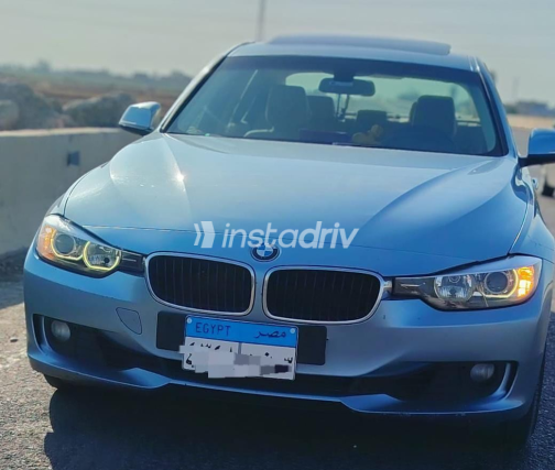 بي ام دبليو 320 2014 أبيض أوتوماتيك مستعملة للبيع في القاهرة الكبرى ( القاهرة - الجيزة) - 5