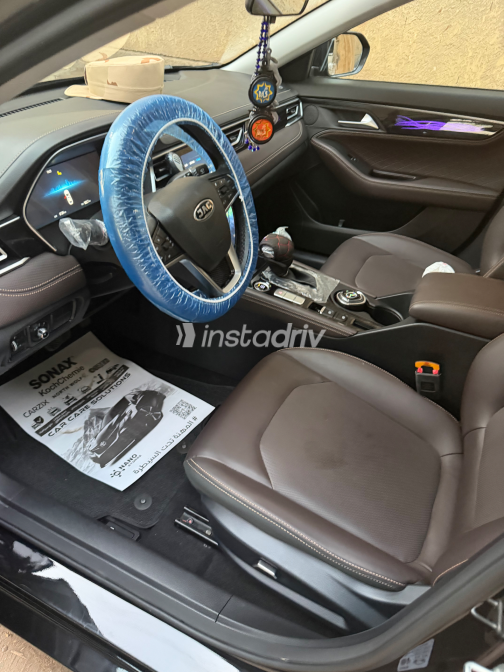 جاك J7 2025 أسود أوتوماتيك مستعملة للبيع في القاهرة الكبرى ( القاهرة - الجيزة) - 3