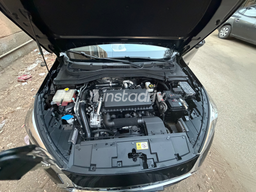 جاك J7 2025 أسود أوتوماتيك مستعملة للبيع في القاهرة الكبرى ( القاهرة - الجيزة) - 9