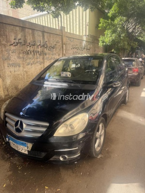 Mercedes B 150 2008 Black Automatic Used for Sale in Alexandria - 1