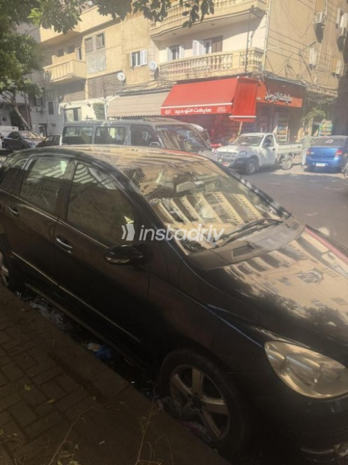 Mercedes B 150 2008 Black Automatic Used for Sale in Alexandria - 3