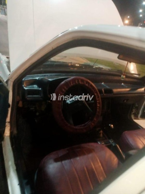 Peugeot 505 1980 White Manual Used for Sale in Greater Cairo ( Cairo + Giza) - 10