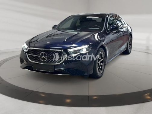 مرسيدس E 200 2025 أزرق غامق أوتوماتيك مستعملة للبيع في القاهرة - 2