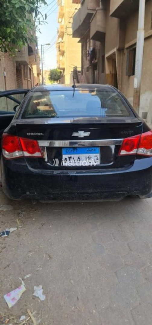 Chevrolet Cruze 2011 Black Automatic Used for Sale in Obour City - 3