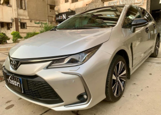 Toyota Corolla 2026 Silver Automatic Used for Sale in Greater Cairo ( Cairo + Giza)