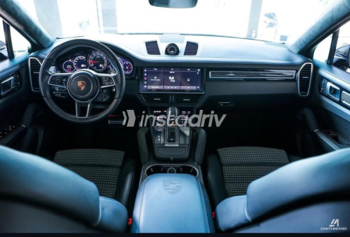 بورش كايين 2023 أسود أوتوماتيك مستعملة للبيع في القاهرة - 2