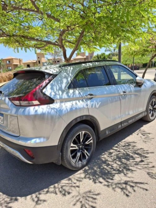 Mitsubishi Eclipse Cross 2022 Silver Automatic Used for Sale in Giza - 1