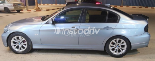 BMW 320 2006 Cyan Automatic Used for Sale in Cairo - 4