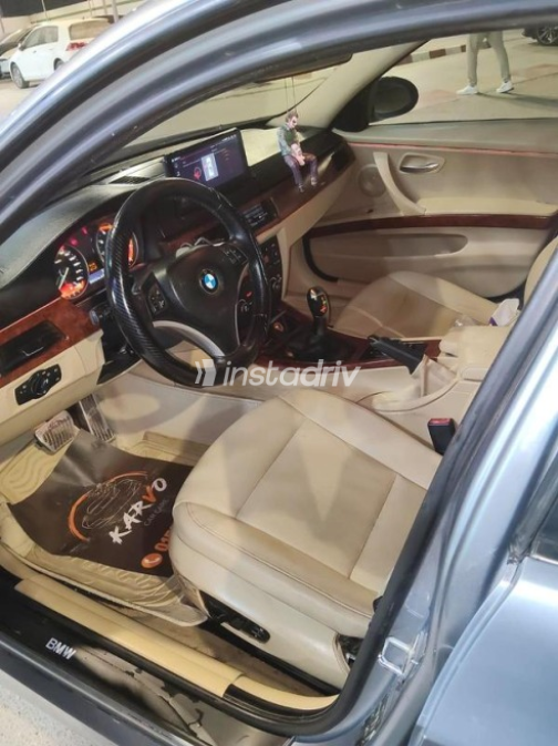 BMW 320 2006 Cyan Automatic Used for Sale in Cairo - 6