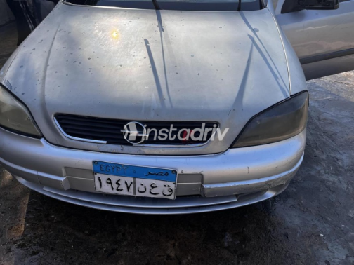 Opel Astra 2000 Silver Manual Used for Sale in Banha - 8
