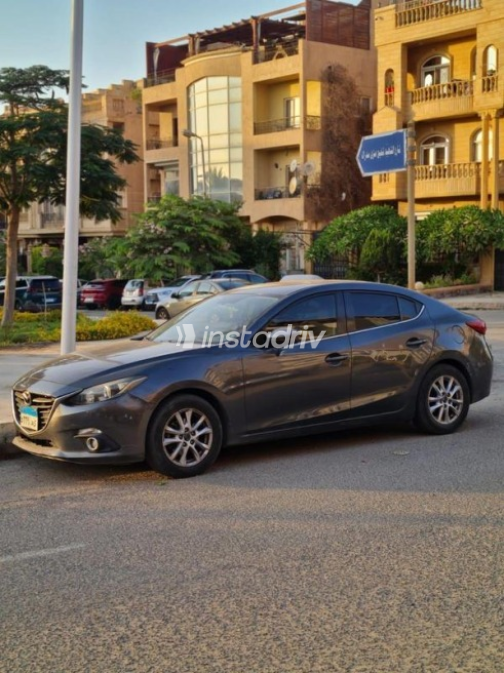 Mazda 3 2017 Gray Automatic Used for Sale in Dokki - 2