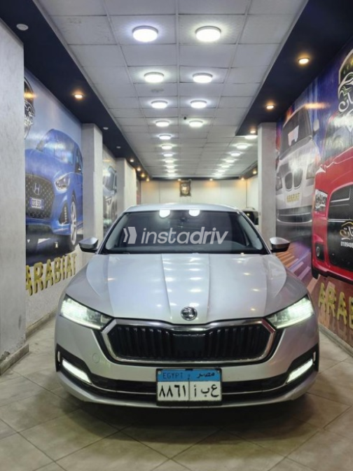 Skoda Octavia 2021 Silver Automatic Used for Sale in El Mahalla - 2