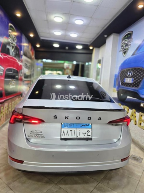 Skoda Octavia 2021 Silver Automatic Used for Sale in El Mahalla - 7