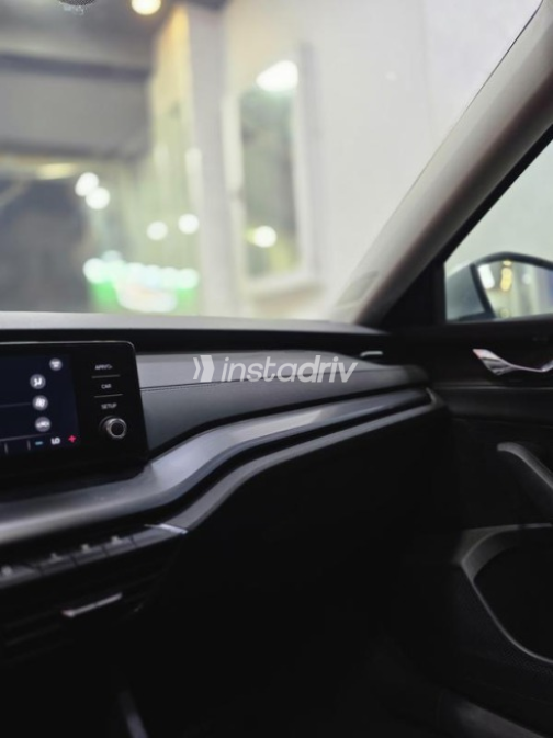 Skoda Octavia 2021 Silver Automatic Used for Sale in El Mahalla - 8