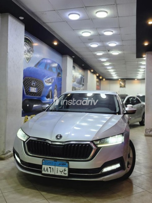 Skoda Octavia 2021 Silver Automatic Used for Sale in El Mahalla - 9