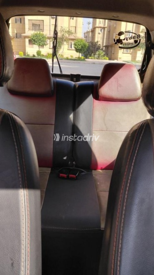 Suzuki Alto 2013 Red Manual Used for Sale in Cairo - 5