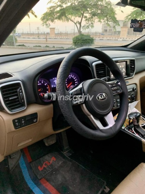 Kia Sportage 2020 Black Automatic Used for Sale in Cairo - 5