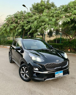 Kia Sportage 2020 Black Automatic Used for Sale in Cairo