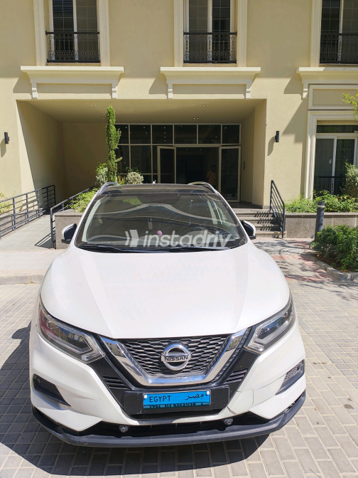 Nissan Qashqai 2019 White Automatic Used for Sale in Greater Cairo ( Cairo + Giza) - 4