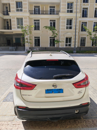 Nissan Qashqai 2019 White Automatic Used for Sale in Greater Cairo ( Cairo + Giza)