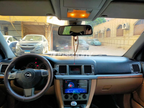 Opel Vectra 2007 Black Manual Used for Sale in Greater Cairo ( Cairo + Giza) - 2