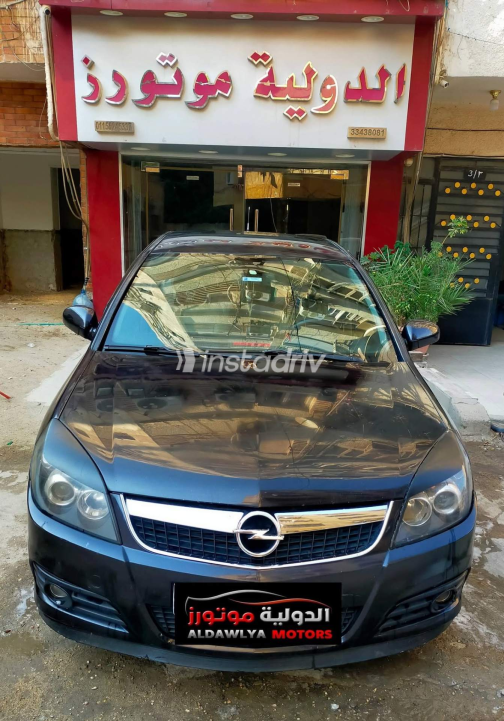 Opel Vectra 2007 Black Manual Used for Sale in Greater Cairo ( Cairo + Giza) - 3