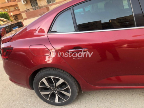 Renault Megane 2021 Dark Red Automatic Used for Sale in Greater Cairo ( Cairo + Giza) - 6
