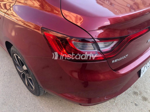Renault Megane 2021 Dark Red Automatic Used for Sale in Greater Cairo ( Cairo + Giza) - 10