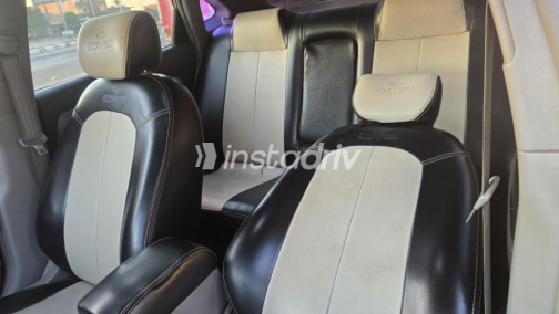 Hyundai Avante 2007 Silver Automatic Used for Sale in El Salam City - 6