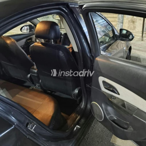 Chevrolet Cruze 2012 Black Automatic Used for Sale in Giza - 10