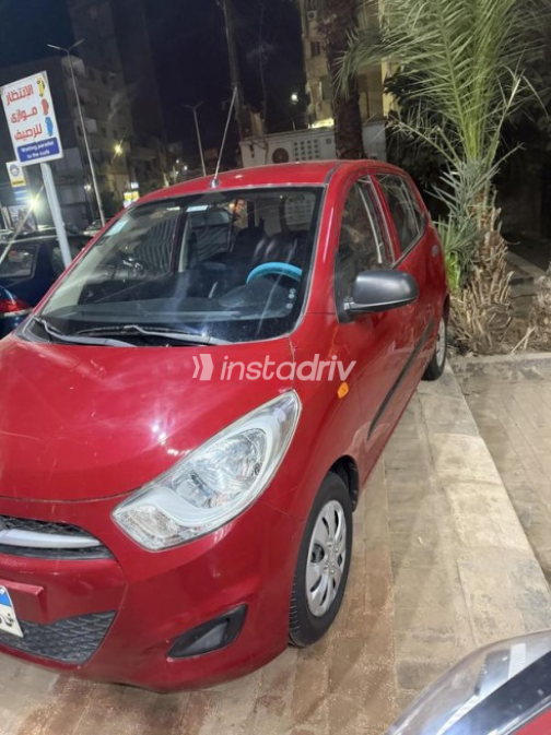 Hyundai I10 2016 Dark Red Automatic Used for Sale in Sohag - 2