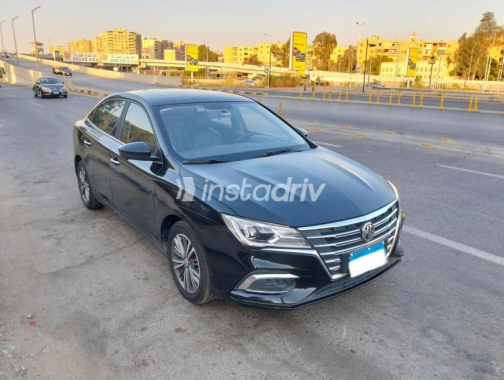 ام جى 5 2022 أسود أوتوماتيك مستعملة للبيع في مدينة نصر - 2