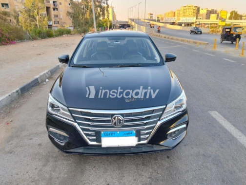 ام جى 5 2022 أسود أوتوماتيك مستعملة للبيع في مدينة نصر - 3