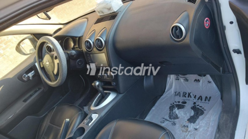 Nissan Qashqai 2014 White Automatic Used for Sale in Damanhur - 3
