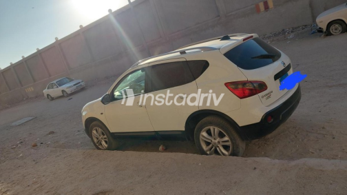 Nissan Qashqai 2014 White Automatic Used for Sale in Damanhur - 5