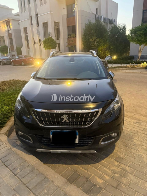 Peugeot 2008 2019 Black Automatic Used for Sale in Greater Cairo ( Cairo + Giza) - 2