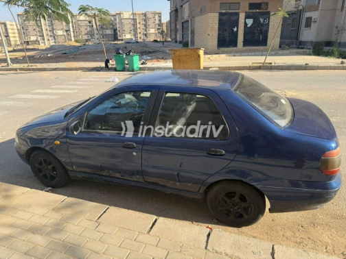 Fiat Siena 2000 Blue Manual Used for Sale in 6 October - 1
