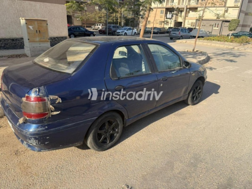 Fiat Siena 2000 Blue Manual Used for Sale in 6 October - 9