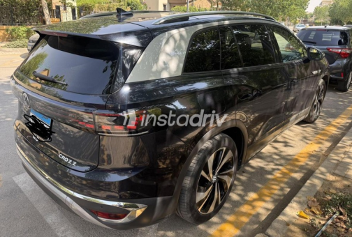 Volkswagen ID 6 2022 White Automatic Used for Sale in Greater Cairo ( Cairo + Giza) - 3
