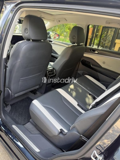 Volkswagen ID 6 2022 White Automatic Used for Sale in Greater Cairo ( Cairo + Giza) - 9
