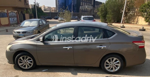 Nissan Sentra 2015 Bronze Automatic Used for Sale in Greater Cairo ( Cairo + Giza) - 4