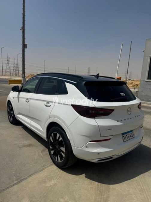 اوبل جراند لاند 2024 أبيض أوتوماتيك مستعملة للبيع في حلوان - 6