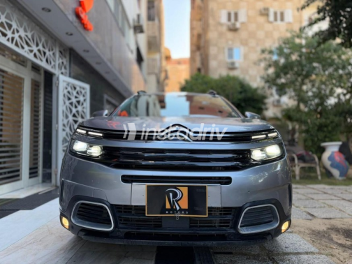 Citroën C5 2020 Gray Automatic Used for Sale in Ismailia - 2